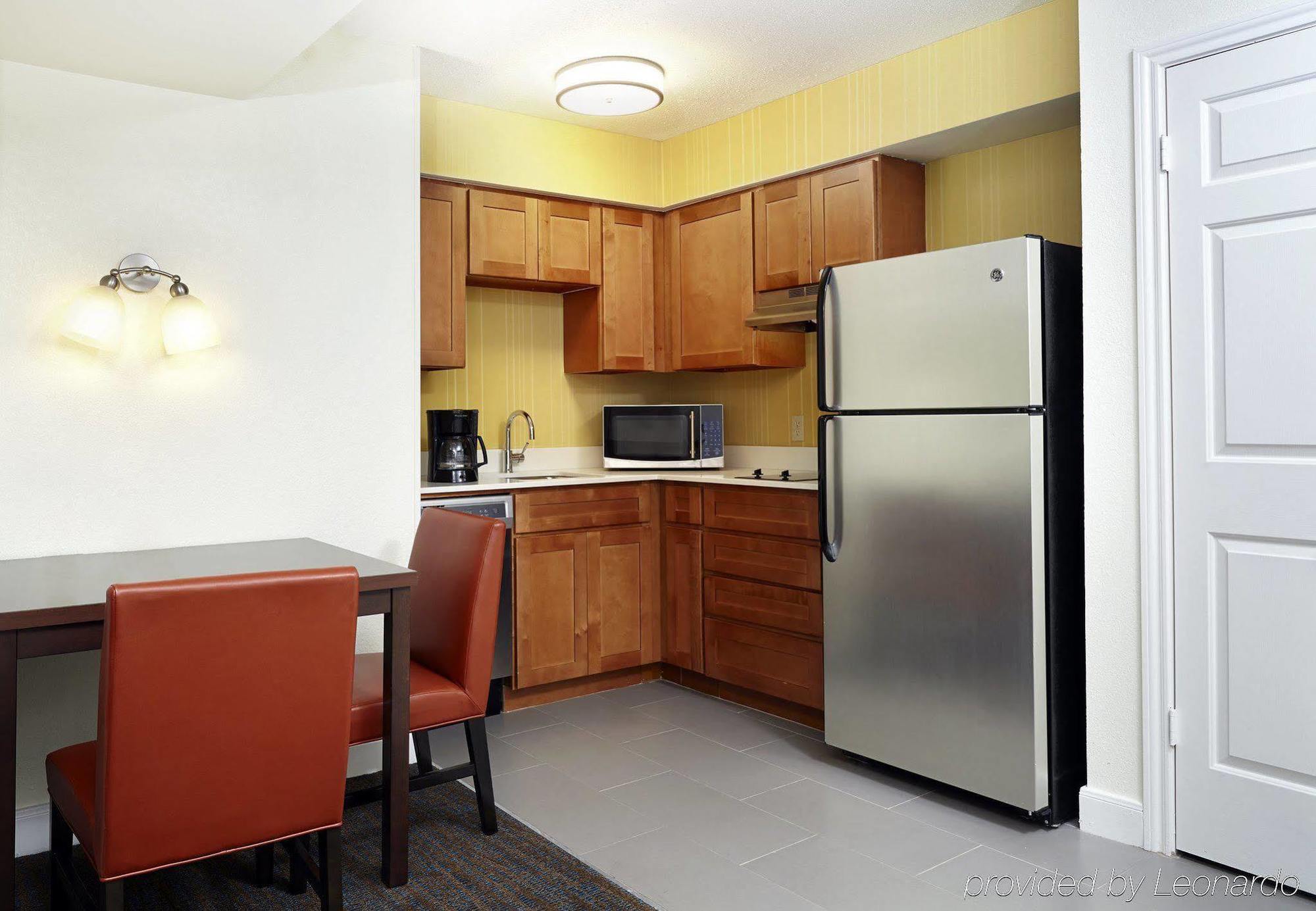 Residence Inn Houston By The Galleria Exteriör bild